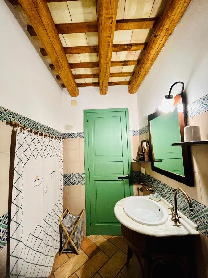 דירות אריצ'ה Cortile Padre Vincenzo מראה חיצוני תמונה